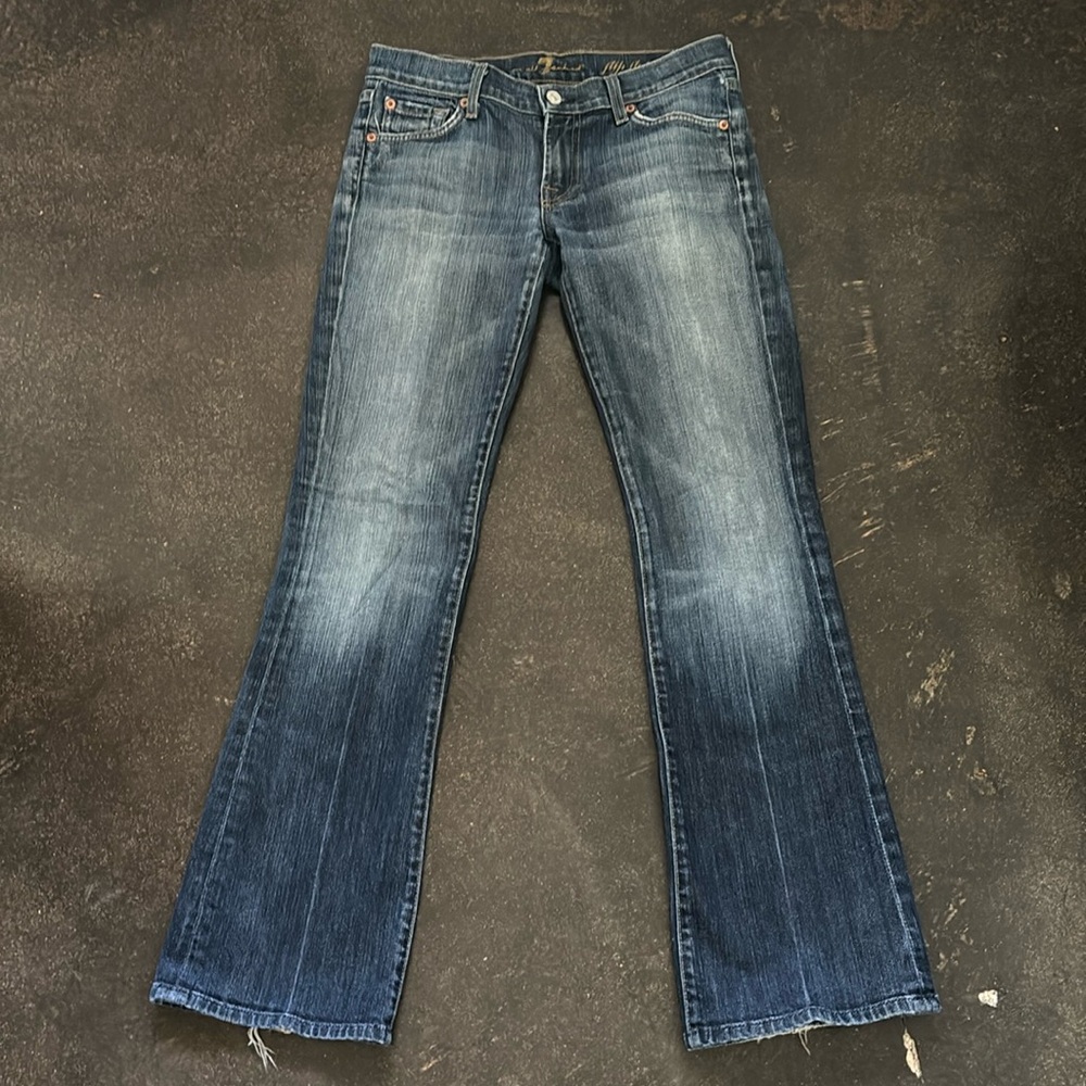 7 for all Mankind Flip Flop Bootcut size 27